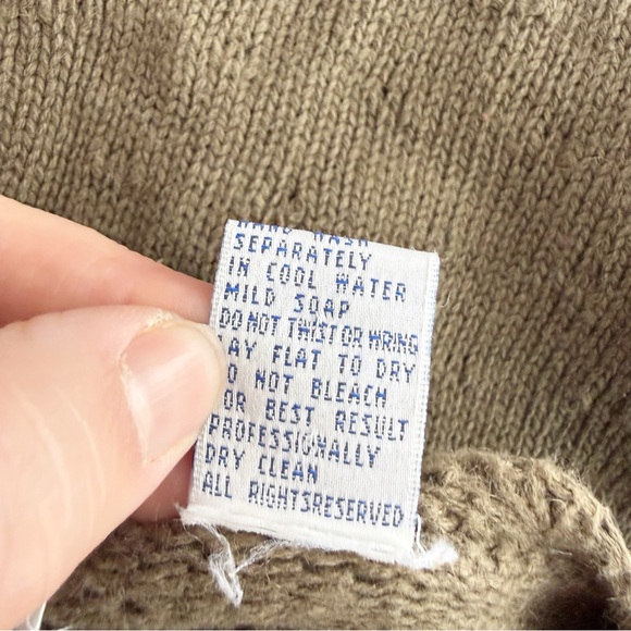 Vintage Hand Embroidered Floral Cardigan Medium Petite Boho Woodland Cottage - Picture 7 of 7